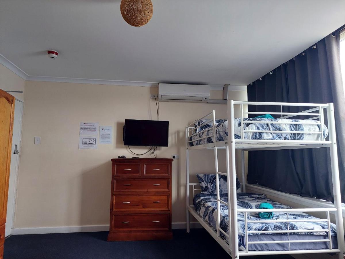 Port Adelaide Backpackers Exterior foto