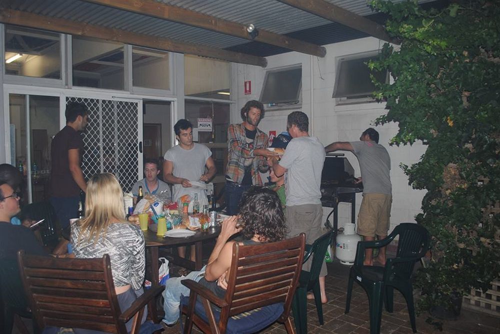 Port Adelaide Backpackers Exterior foto